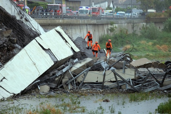 Italie :Au moins 22 morts dans l'effondrement d'un pont
