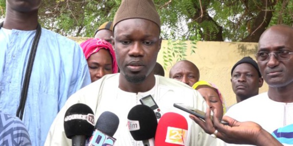 Sonko sur la révocation de Khalifa: «La méchanceté et la lâcheté ont un visage et un nom au Sénégal » Sonko sur la révocation de Khalifa: «La méchanceté et la lâcheté ont un visage et un nom au Sénégal »