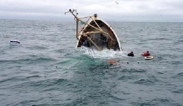 Un chalutier échoue à Ziguinchor, 12 disparues