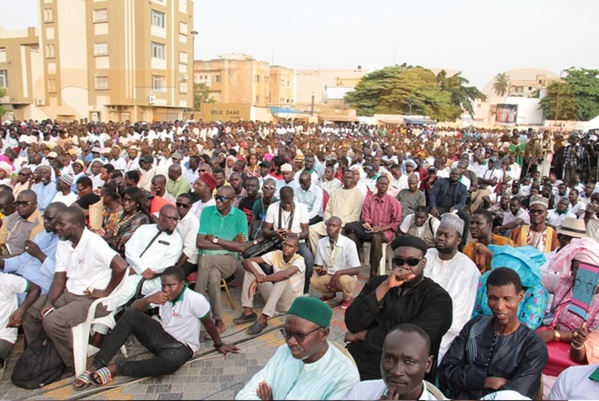 Place de l'obélisque: Sonko a fait le plein avec un public "discipliné"