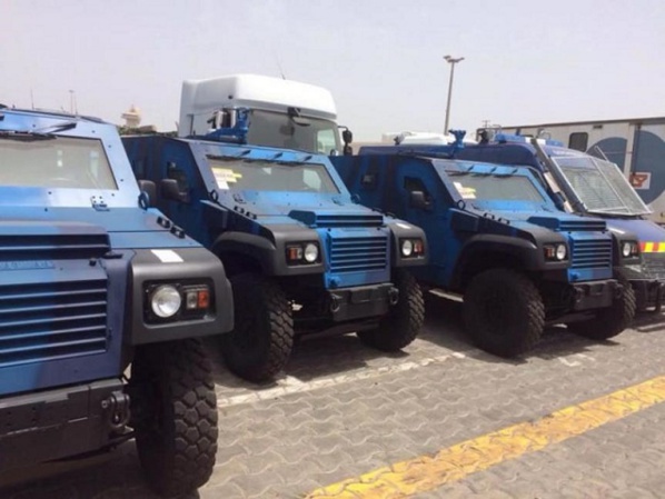 Macky achète 65 engins blindés anti-émeutes Macky achète 65 engins blindés anti-émeutes