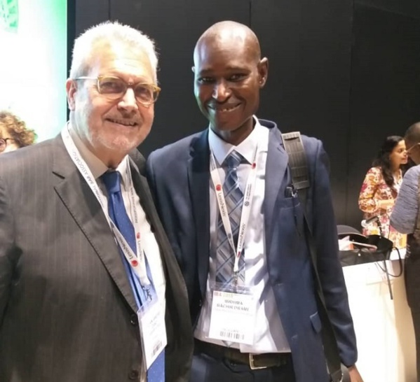 Italie: L'expert pétrolier Ibrahima Bachir Dramé a animé une conférence... devant 600 personnes Italie: L'expert pétrolier Ibrahima Bachir Dramé a animé une conférence... devant 600 personnes