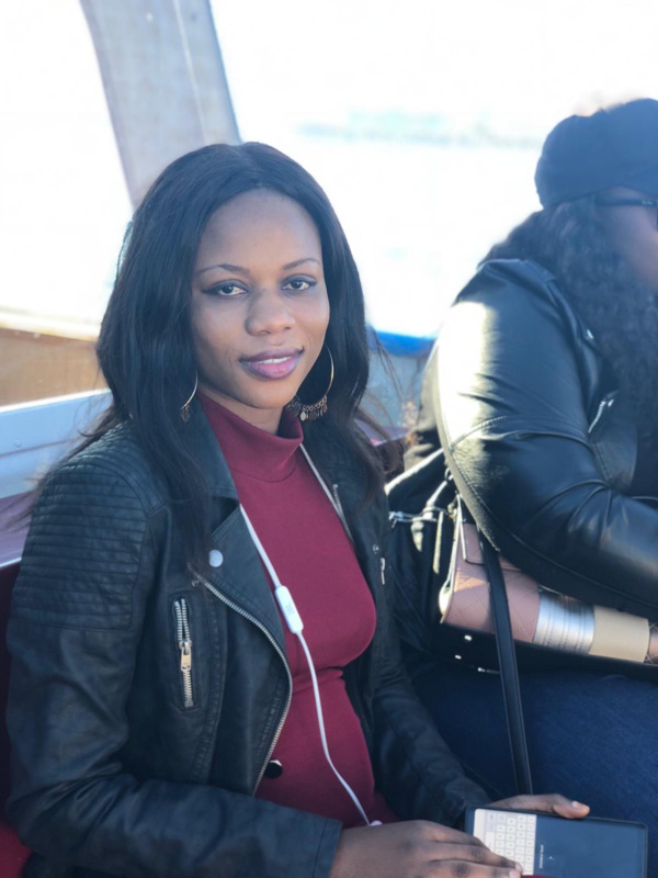 Parrainage en Suisse:  Les libéraux et des Karimistes font leur démonstration de force par mer(Photos)