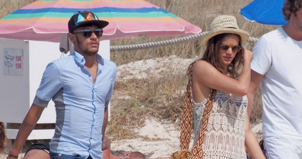 Bruna Marquezine annonce sa rupture avec Neymar