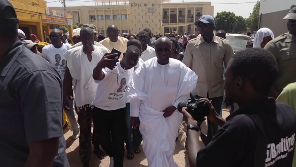 Idy sur la route de Touba (Regardez)