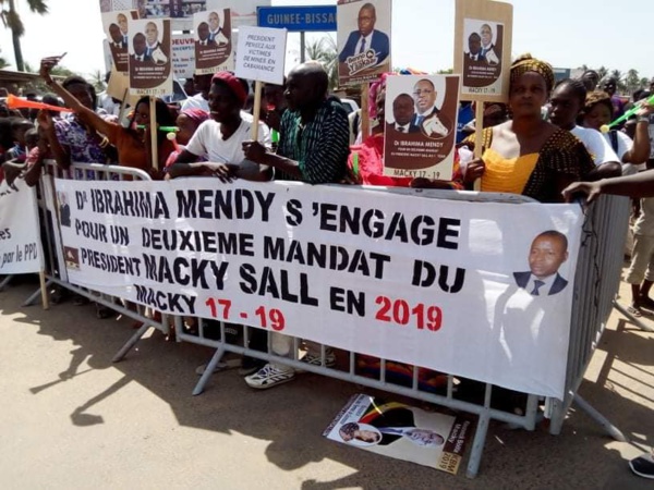 Tournée de Macky en Casamance: Le Dr Ibrahima Mendy a assuré la mobilisation Tournée de Macky en Casamance: Le Dr Ibrahima Mendy a assuré la mobilisation