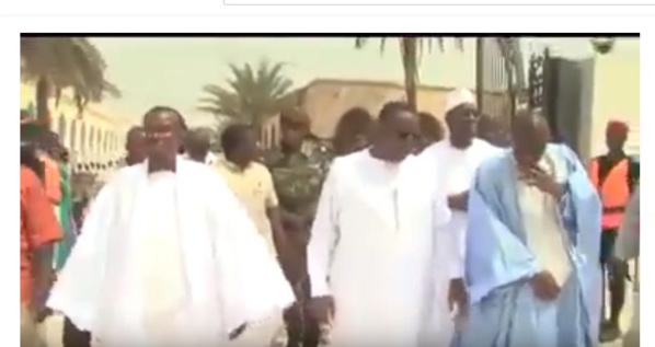 Comment Macky a humilié Mor Ngom à Touba (Regardez!) Comment Macky a humilié Mor Ngom à Touba (Regardez!)