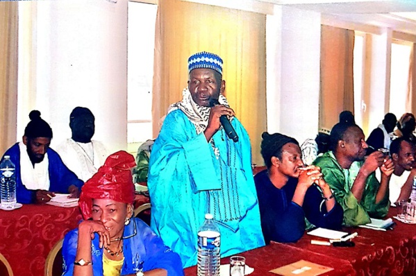 Hommage à Moussa SOW, un autodidacte devenu adjoint au maire Hommage à Moussa SOW, un autodidacte devenu adjoint au maire