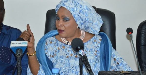 "Aida Ndiongue n'a pas transhumé, elle est toujours au PDS" "Aida Ndiongue n'a pas transhumé, elle est toujours au PDS"