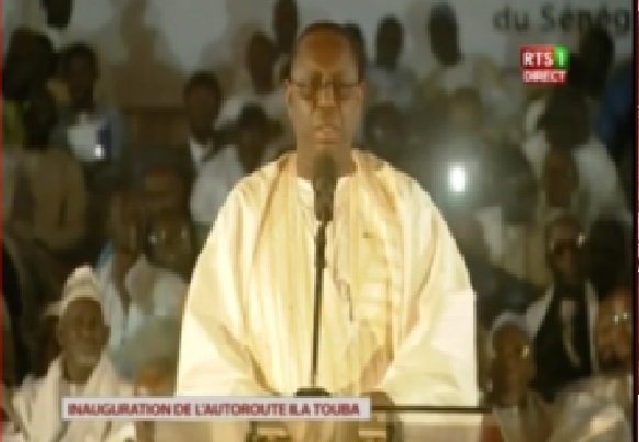 VIDÉO: Après Ila-Touba, Macky Sall promet des " autoroutes weur ndomb Touba"