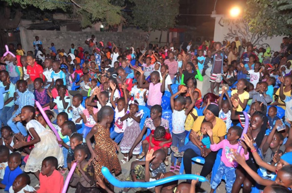 Commune de Biscuiterie: Plus 300 enfants retrouvent  le sourire de noël grâce à Maguette Diop 