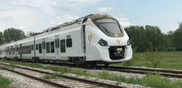 Révélation : Le train express régional n’est pas si électrique qu’on veuille le faire croire à l’opinion