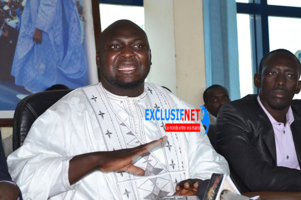 Toussaint Manga: «Les 7 membres du conseil constitutionnel ne sont "sages" que dans le bureau de Macky Sall» Toussaint Manga: «Les 7 membres du conseil constitutionnel ne sont "sages" que dans le bureau de Macky Sall»