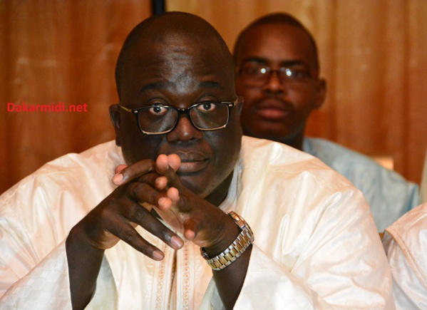 Lahad Mbacké dément: «Je n'ai jamais quitté le Président Macky Sall...» Lahad Mbacké dément: «Je n'ai jamais quitté le Président Macky Sall...»