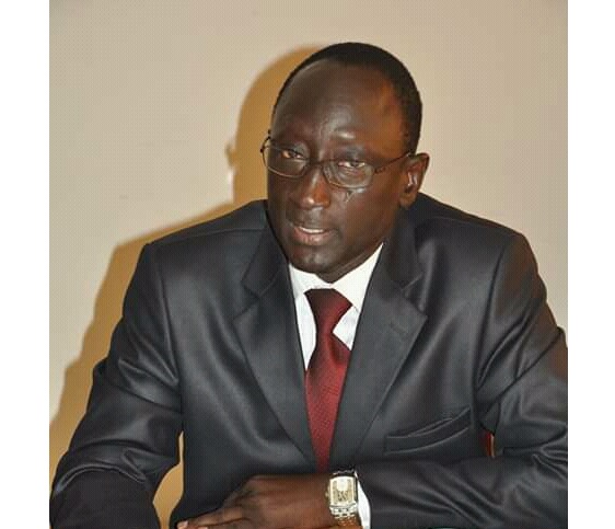 Le DG de l'ANER annonce un projet de 50.000 lampadaires solaires 