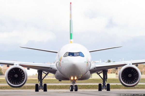 L’Airbus A330 de Air Sénégal réceptionné par Macky Sall 