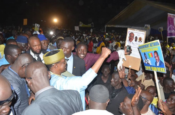 Mobilisation à Touba: Serigne Modou Bousso Dieng bat Macky 
