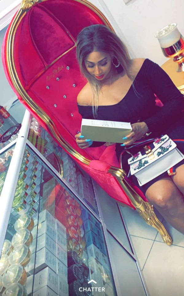 Photos : Diaba Sora, la Kim Kardashian malienne de retour à Dakar Photos : Diaba Sora, la Kim Kardashian malienne de retour à Dakar