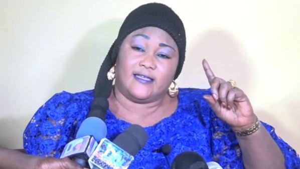 Coup dur pour Macky à Touba: Sokhna Astou Boury Mbacké quitte l'Apr Coup dur pour Macky à Touba: Sokhna Astou Boury Mbacké quitte l'Apr