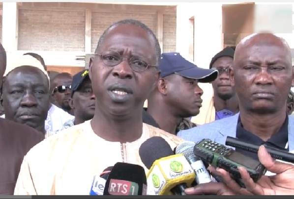 Hué à Touba: Le PM boude les siens et rentre à Dakar avec les sous