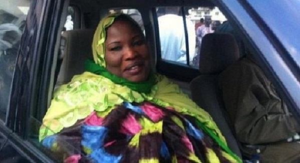 Louga: Aminata Mbengue Ndiaye toujours à la recherche de son bureau de vote Louga: Aminata Mbengue Ndiaye toujours à la recherche de son bureau de vote