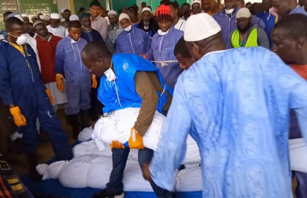 Vidéo: 26 corps sans vie abandonnés dans les morgues de Dakar, inhumés hier Vidéo: 26 corps sans vie abandonnés dans les morgues de Dakar, inhumés hier