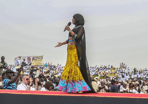 Viviane : « J’ai soutenu Macky Sall parce que… » Viviane : « J’ai soutenu Macky Sall parce que… »