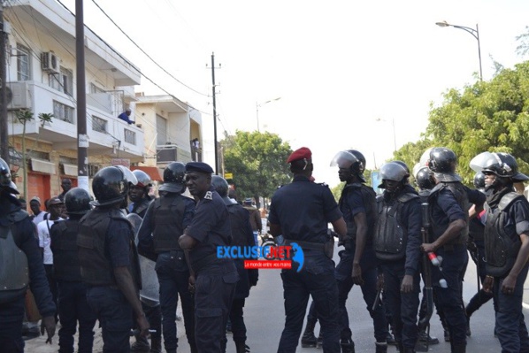 Investiture de Macky: 88 personnes arrêtées par la police Investiture de Macky: 88 personnes arrêtées par la police