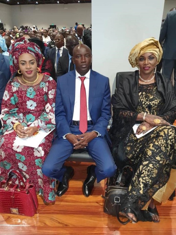 Aly Ngouille Ndiaye et ses épouses