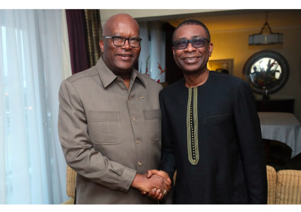 Présent à Dakar : Roch Kaboré rencontre Youssou Ndour pour…