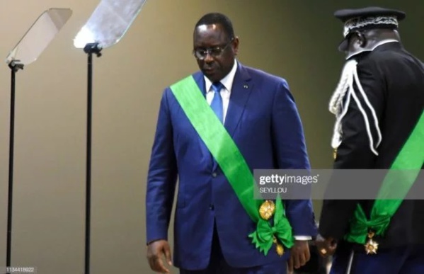 Macky Sall vient de gracier 1066 personnes 