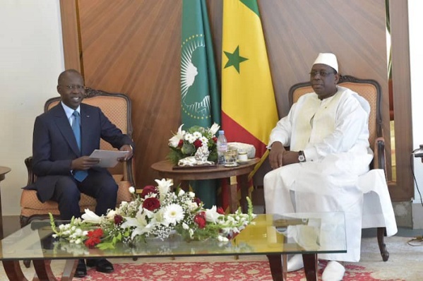 URGENT: Boun Abdalah reconduit à la tête du gouvernement 