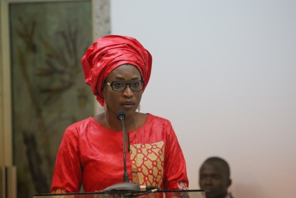 Ministère de la Microfinance de l'Economie Sociale et Solidaire : les nouveaux services Zahra Iyane Thiam Ministère de la Microfinance de l'Economie Sociale et Solidaire : les nouveaux services Zahra Iyane Thiam