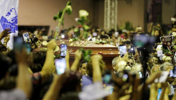 Le Pérou en état de choc après le suicide de l'ancien président Alan Garcia