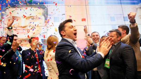 Présidentielle en Ukraine: victoire du comédien Volodymyr Zelenskiy