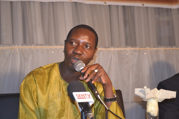 Macky nomme son ami d’enfance Boucar Siguini Sy, ministre...