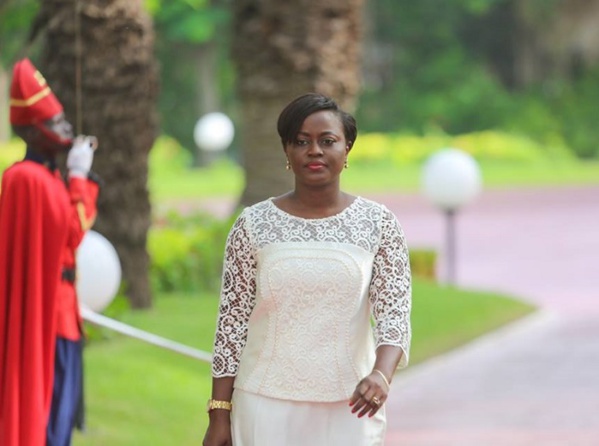 Aminata Angélique Manga nommée ministre... Aminata Angélique Manga nommée ministre...