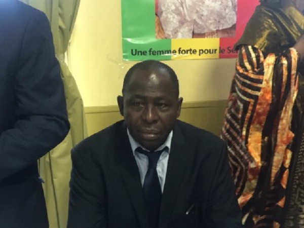 Birahim Camara du PS tire: «L' APR a sérieusement écorné l'image des sénégalais de France» Birahim Camara du PS tire: «L' APR a sérieusement écorné l'image des sénégalais de France»