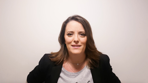 «On m’a conseillé d’aller me suicider parce que je suis lesbienne», raconte Emilie Lopez «On m’a conseillé d’aller me suicider parce que je suis lesbienne», raconte Emilie Lopez