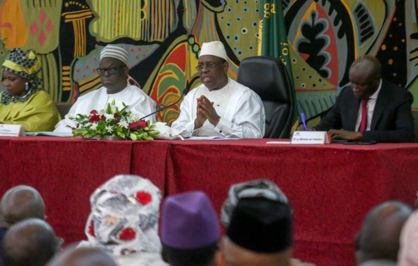 Dialogue national : Benno Book Yaakaar félicite Macky Sall