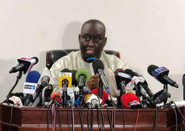 Aliou Sall répond à Macky: «Mon statut de DG de la CDC ne m’empêche nullement d’ester en justice ou de répondre à la justice...»