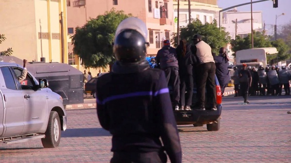 Le préfet s'oppose à une manifestation contre Aliou Sall Le préfet s'oppose à une manifestation contre Aliou Sall