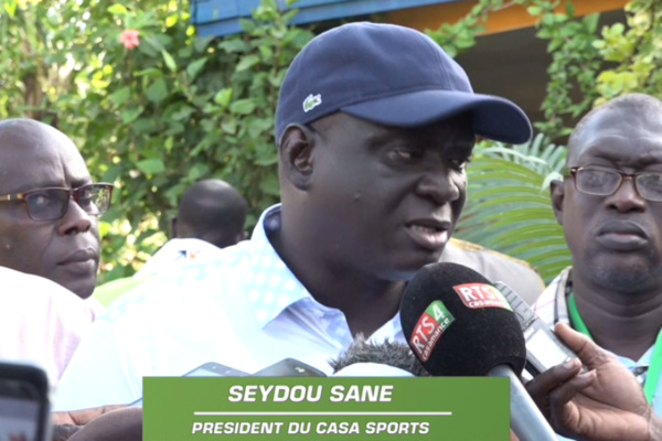 Décès de Mamadou Boiro: Le président du Casa Sport parle d'un un garçon "plein de vie, un professionnel, un sportif très engagé..." Décès de Mamadou Boiro: Le président du Casa Sport parle d'un un garçon "plein de vie, un professionnel, un sportif très engagé..."