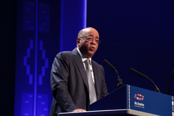 Mo Ibrahim: « Trop de chefs d’État africains se croient irremplaçables » Mo Ibrahim: « Trop de chefs d’État africains se croient irremplaçables »