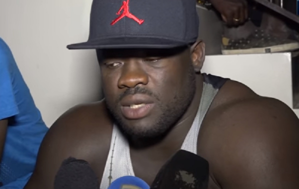 Eumeu Sène évacué à l’hôpital