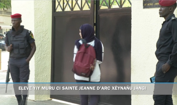 Institution Sainte Jeanne d’Arc: Les voilées font leur rentrée... en retard Institution Sainte Jeanne d’Arc: Les voilées font leur rentrée... en retard