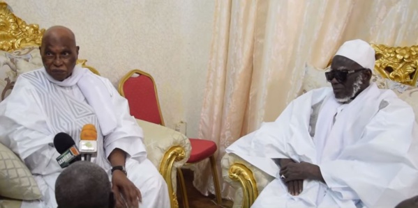 Ce mercredi, Me Wade rend visite à Serigne Mountakha MBACKE 