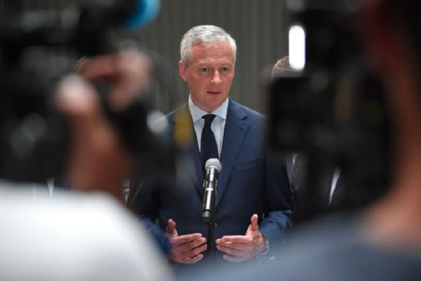 Bruno LE MAIRE convoque les ministres africains à Paris pour parler du franc CFA Bruno LE MAIRE convoque les ministres africains à Paris pour parler du franc CFA