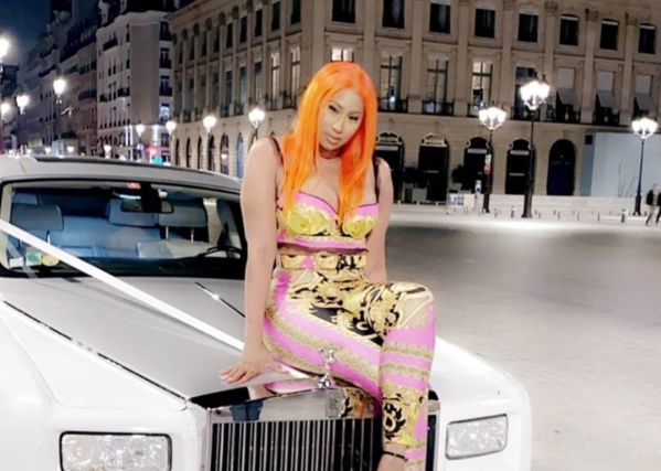 Photos: Diaba Sora s'affiche avec sa nouvelle bagnole 