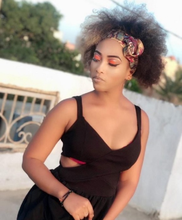 Georgette Chidid, la sœur de Viviane, Elle met en avant ses atouts de femme Georgette Chidid, la sœur de Viviane, Elle met en avant ses atouts de femme